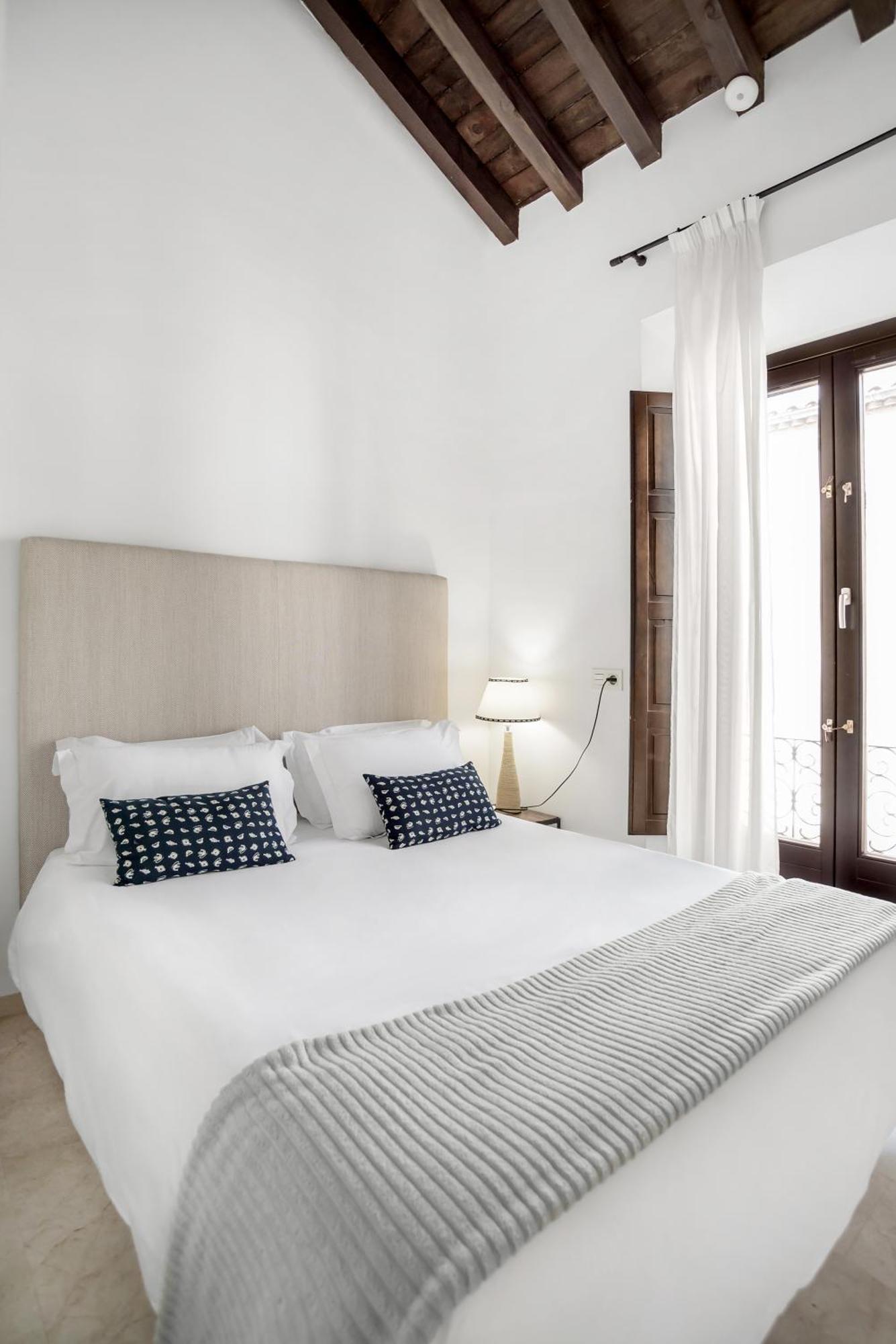 Suites Campo Del Principe Granada Bagian luar foto